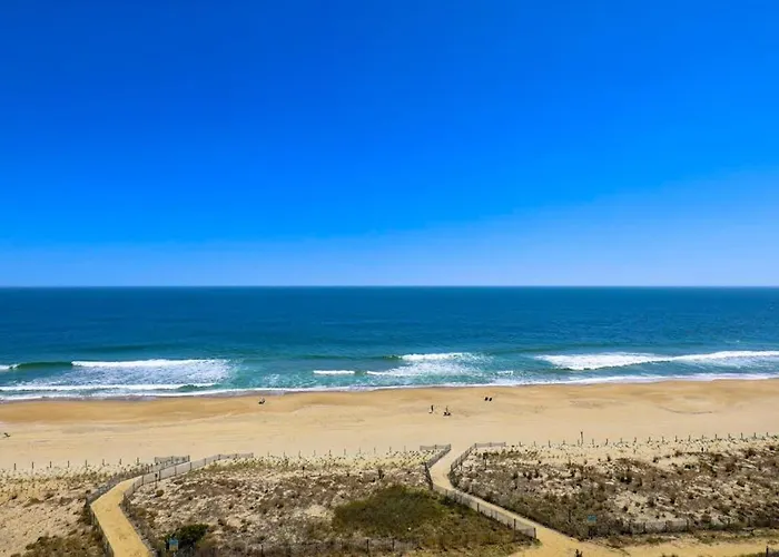 Holiday home Oceanfront With 2 Balconies Ocean & Bay Views Wifi & Shared Pool Ocean City